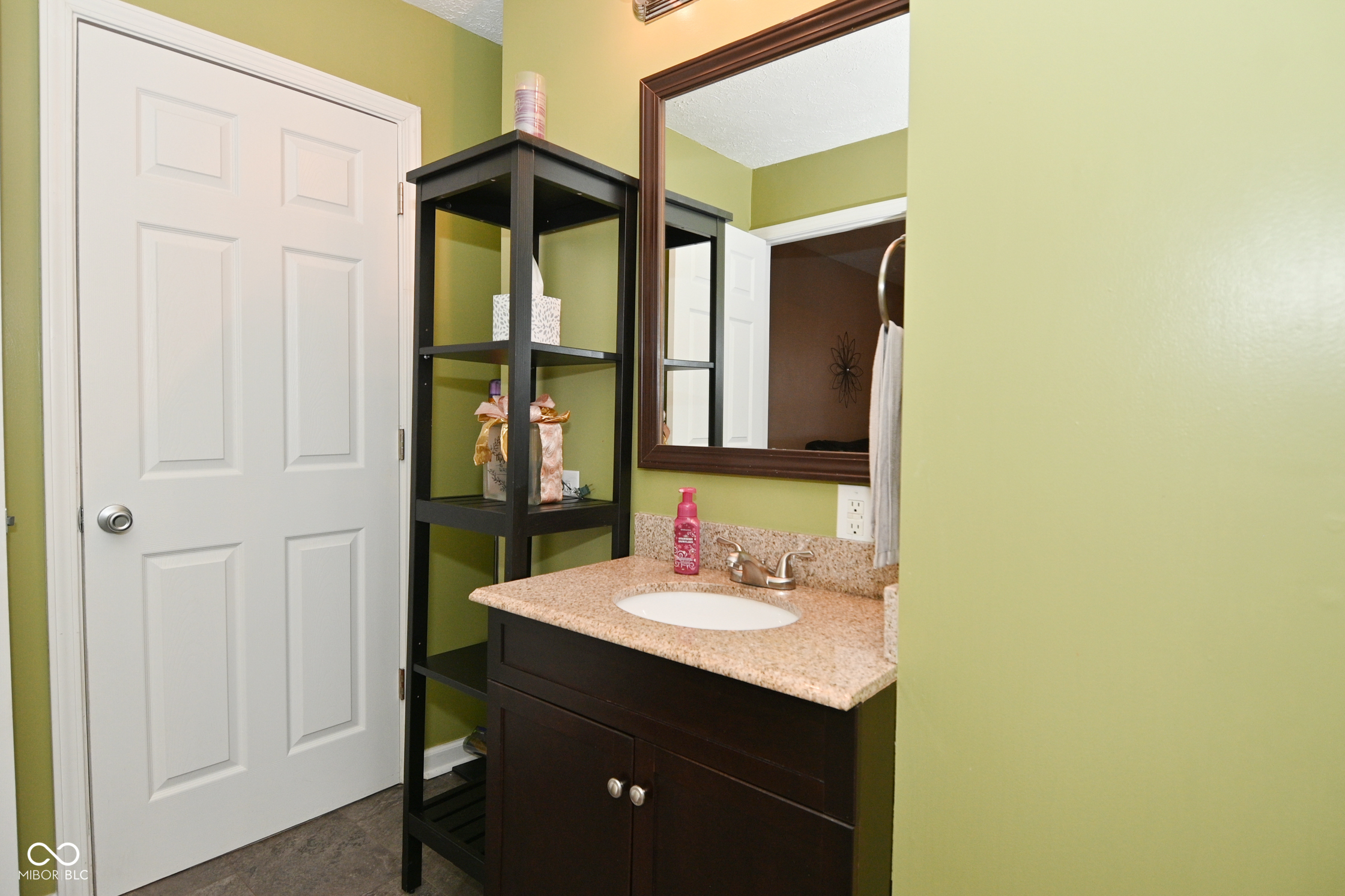 6454 Maple Manor Brownsburg, IN 46112 - Photo 8 of 25