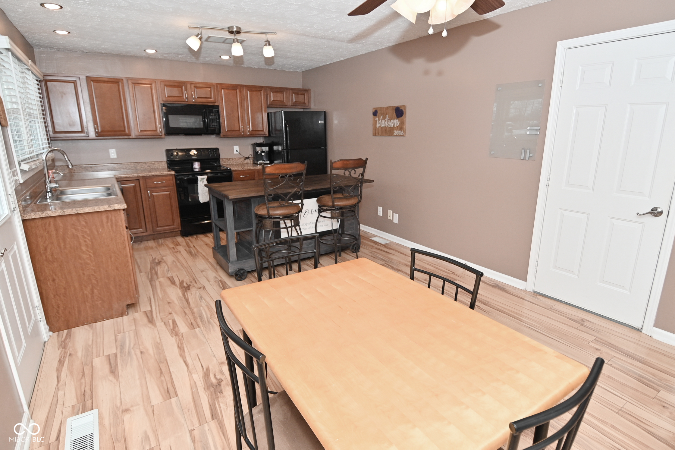 6454 Maple Manor Brownsburg, IN 46112 - Photo 10 of 25