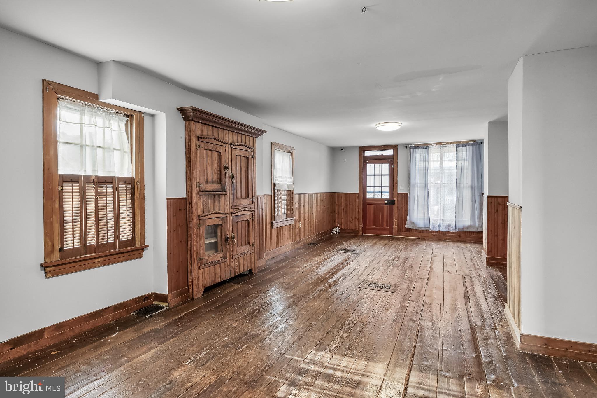 118 Mill Street Mount Holly, NJ 08060 - Photo 34 of 55