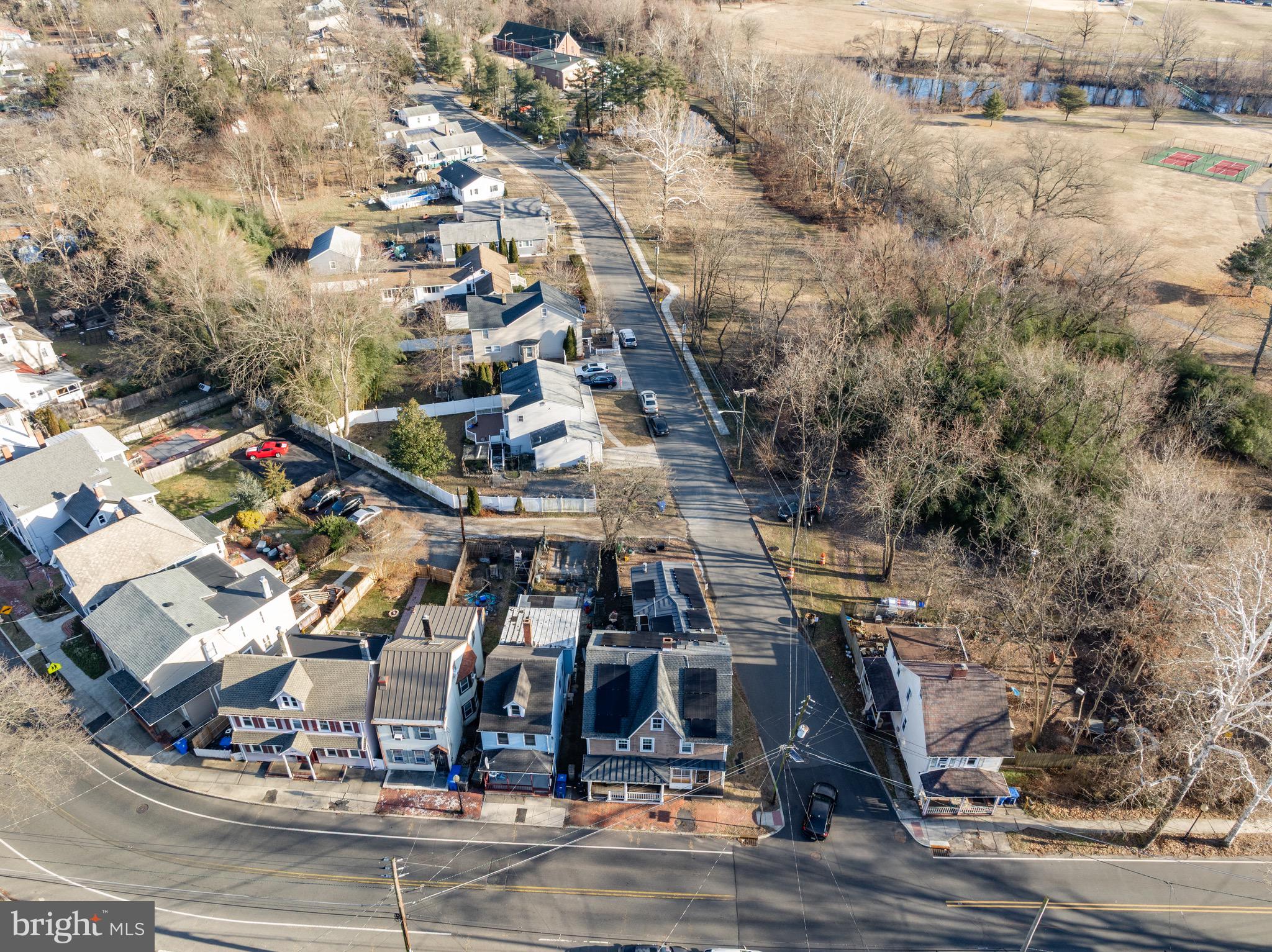 118 Mill Street Mount Holly, NJ 08060 - Photo 9 of 55