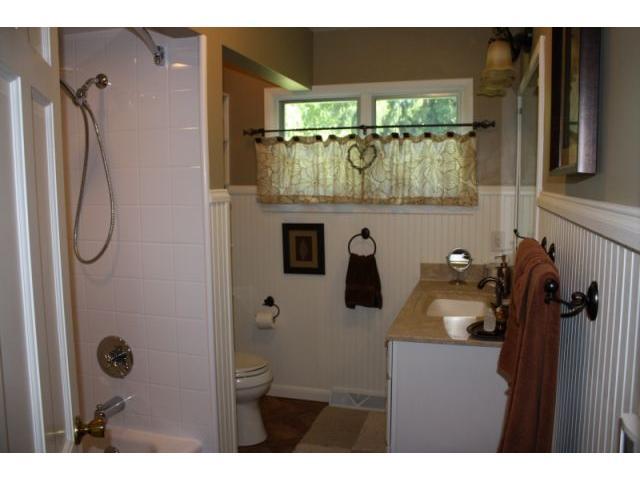 1230 New Gambier Road Mount Vernon, OH 43050 - Photo 4 of 20
