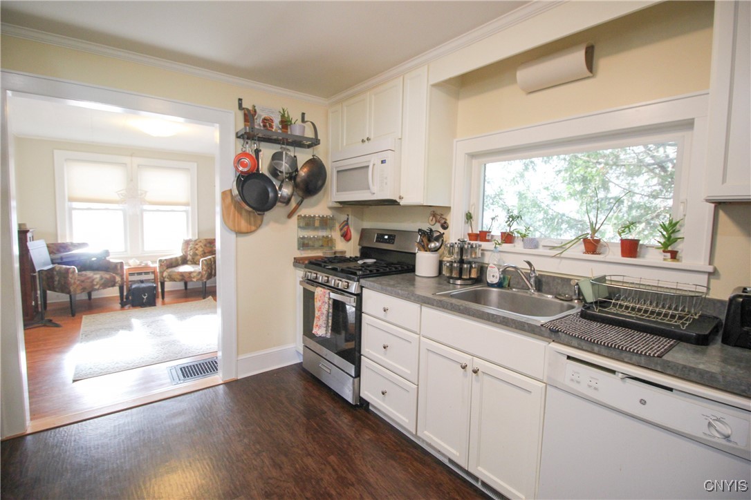 26 Eaton Street Hamilton, NY 13346 - Photo 20 of 35