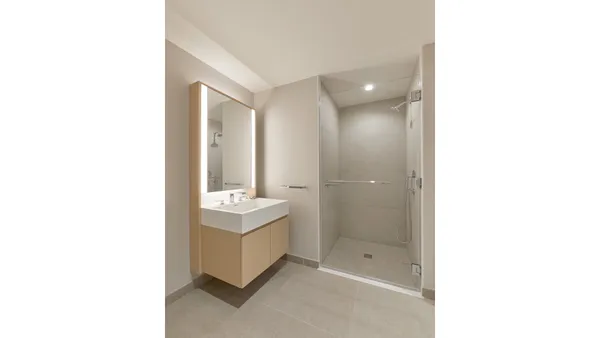 $4,990 | 7 Dey Street, Unit 21C | Financial District