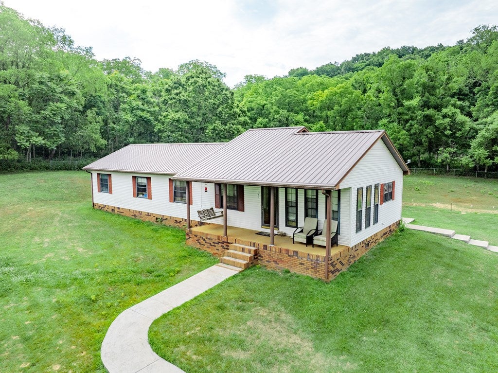 261 Sanders Mines Road Max Meadows, VA 24360 - Photo 18 of 25 Gallery Image 18