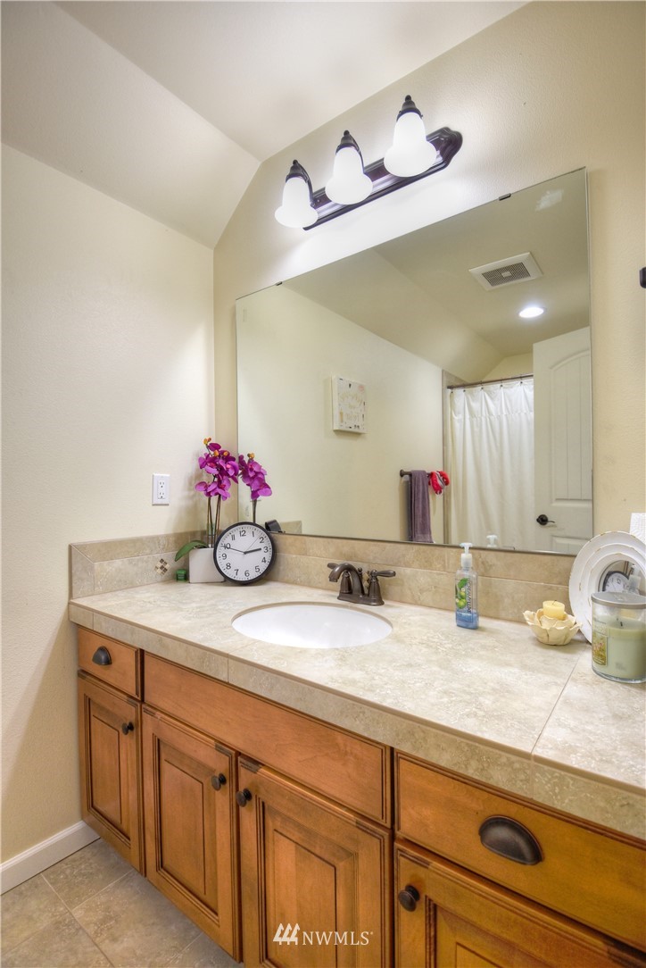 11800 Littlerock Road Southwest Olympia, WA 98512 - Photo 16 of 22 Gallery Image 16
