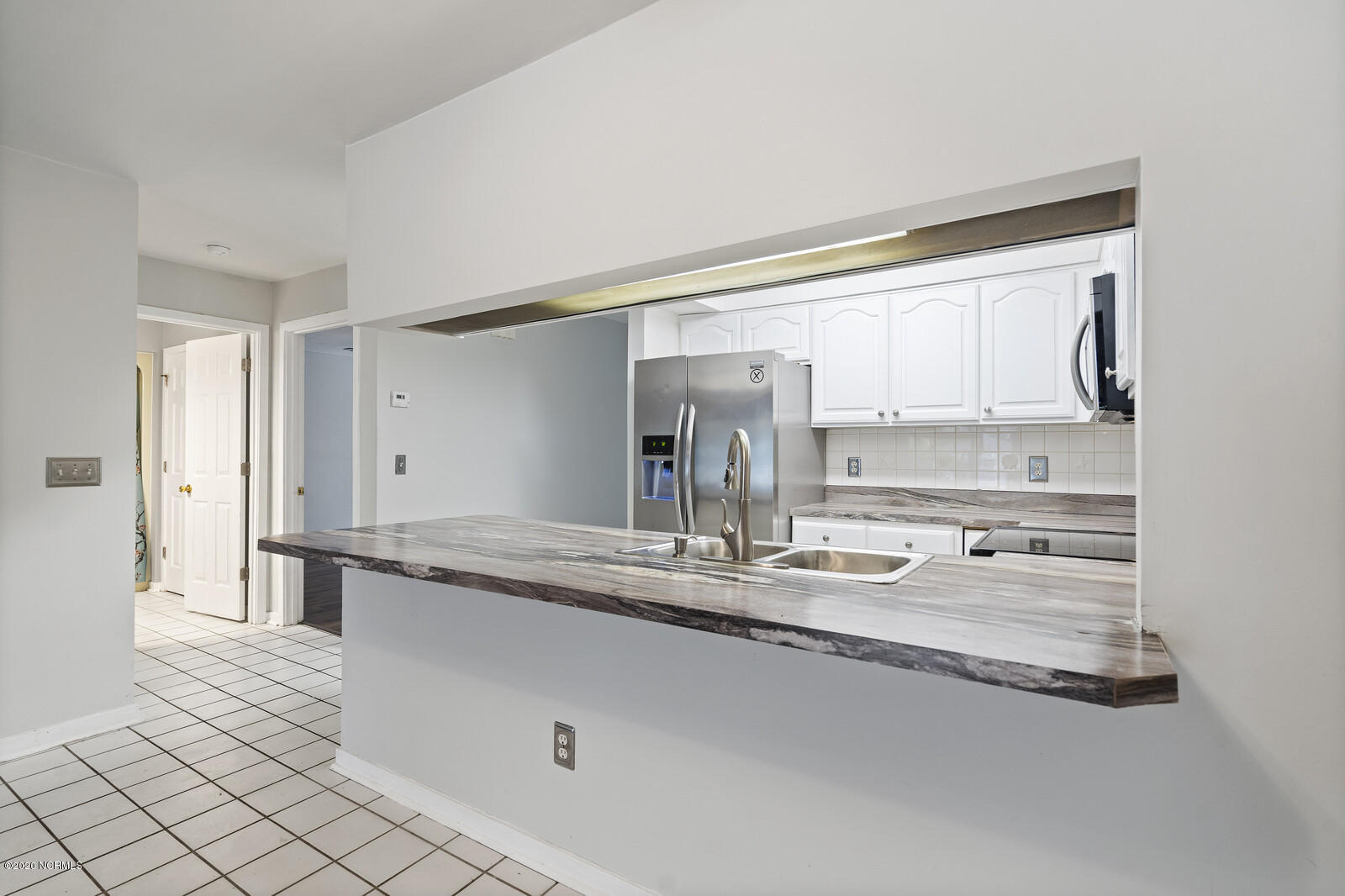 1507 Military Cutoff Road, Unit 111 Wilmington, NC 28403 - Photo 12 of 42 15_DSC05785_mls