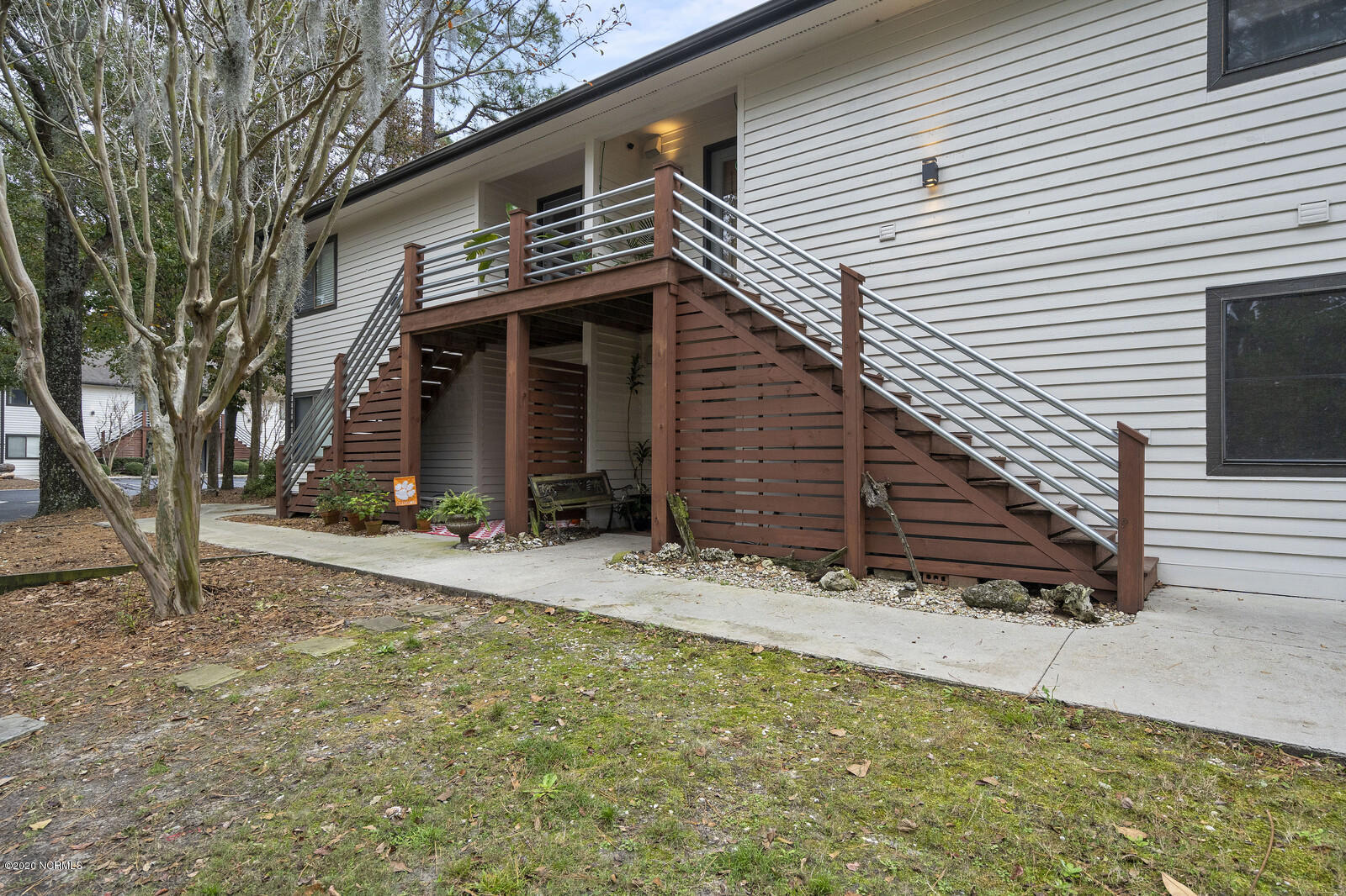 1507 Military Cutoff Road, Unit 111 Wilmington, NC 28403 - Photo 4 of 42 04_DSC05899_mls