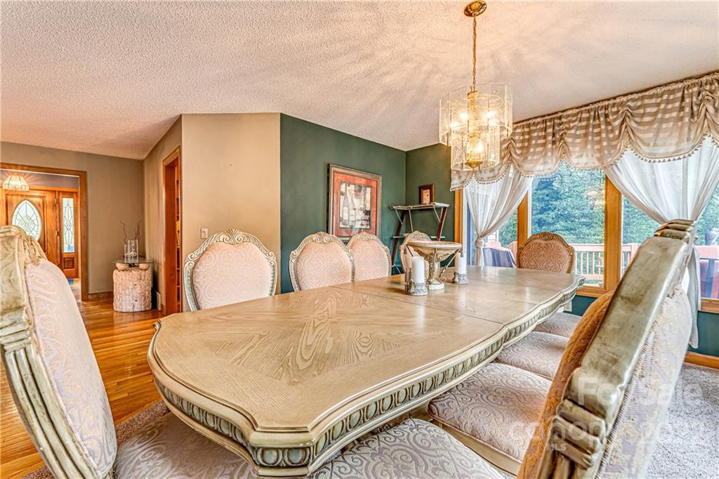 22 Barclay Road Candler, NC 28715 - Photo 19 of 48 Gallery Image 19
