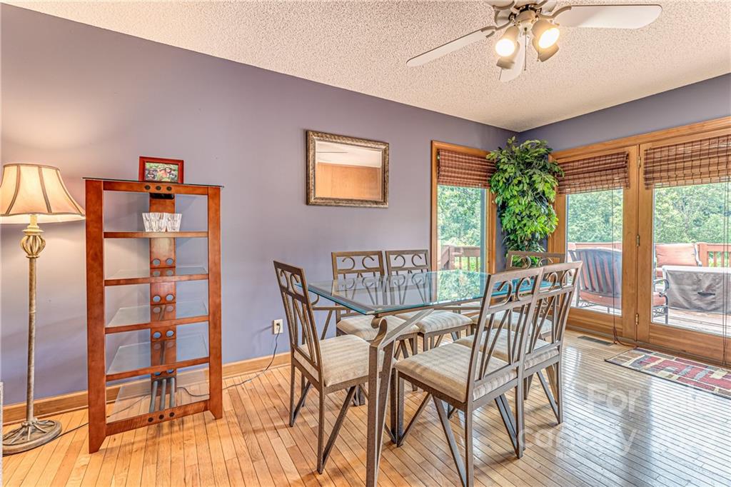 22 Barclay Road Candler, NC 28715 - Photo 25 of 48 Gallery Image 25
