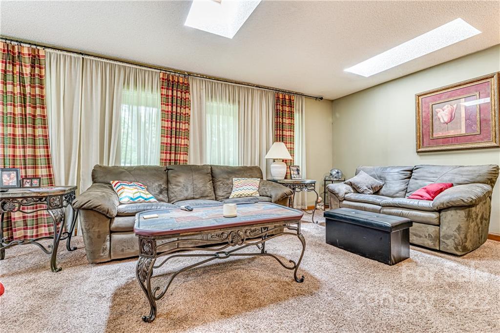 22 Barclay Road Candler, NC 28715 - Photo 29 of 48 Gallery Image 29