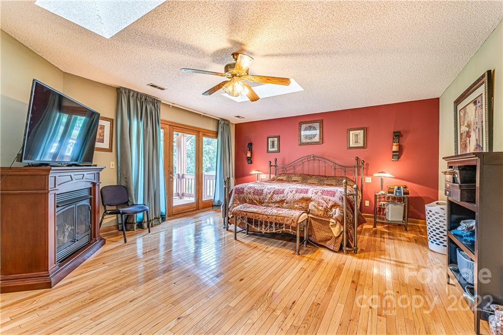 22 Barclay Road Candler, NC 28715 - Photo 33 of 48 Gallery Image 33