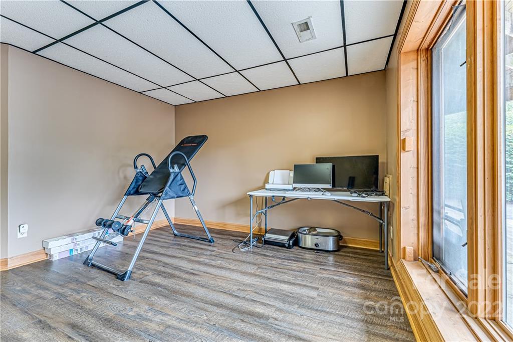 22 Barclay Road Candler, NC 28715 - Photo 46 of 48 Gallery Image 46
