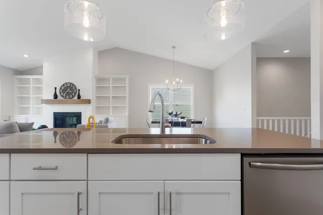 $479,900 | 1519 Eagle Shr Court, Hudsonville, MI 49426