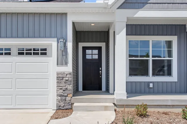 $479,900 | 1519 Eagle Shr Court, Hudsonville, MI 49426