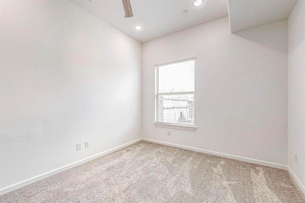 376 Buck Ridge Drive Frisco, TX 75068 - Photo 33 of 40 an empty room with a window