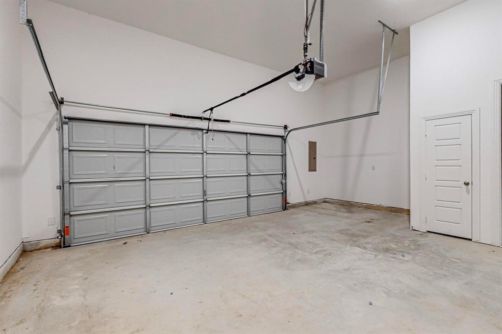 376 Buck Ridge Drive Frisco, TX 75068 - Photo 39 of 40 a view of a garage