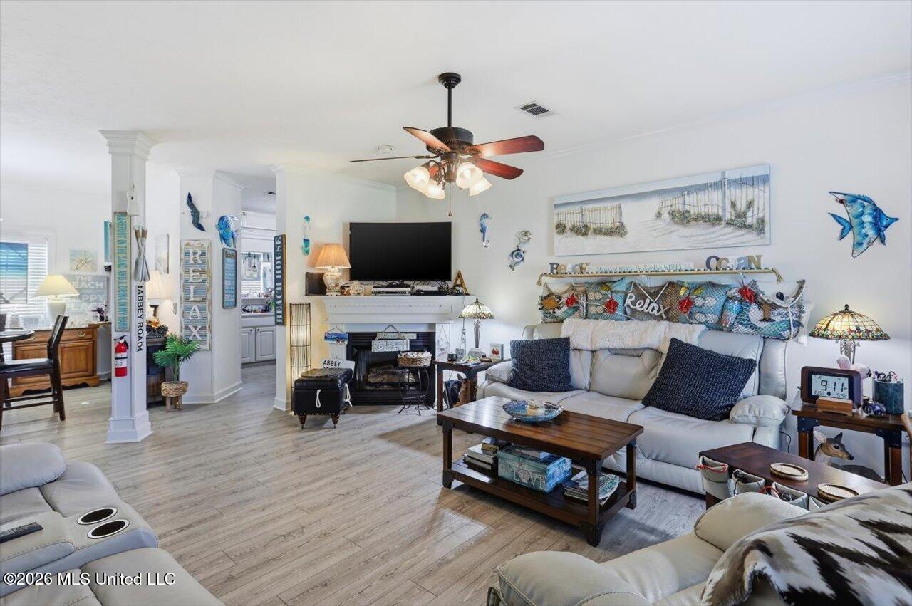 320 White Sand Road Florence, MS 39073 - Photo 6 of 36 living room