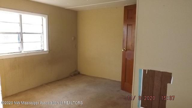 6809 Barnacre Road Sardis, MS 38666 - Photo 9 of 11 DSCF5526
