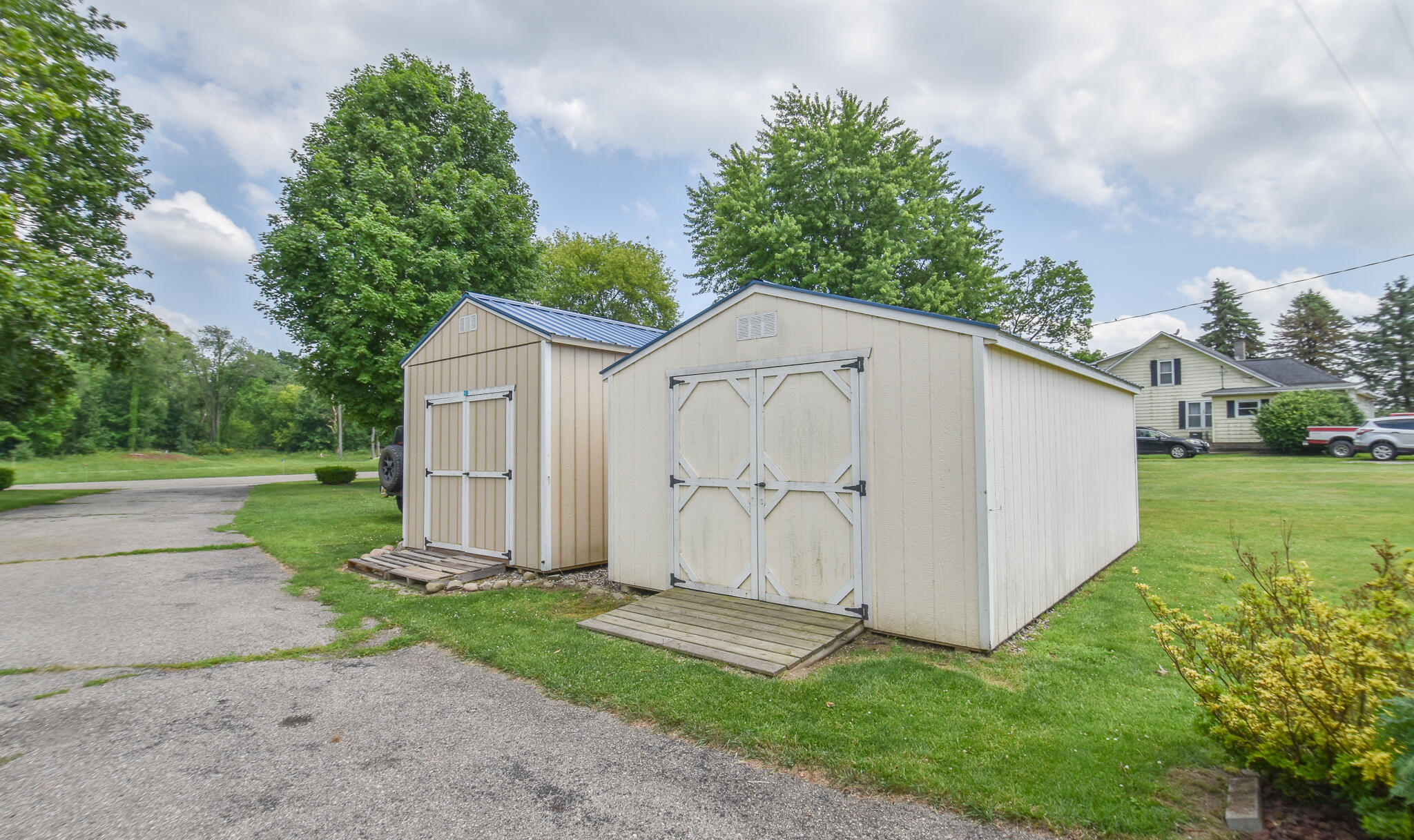 556 North Briggs Road Quincy, MI 49082 - Photo 3 of 38 DSC_0006