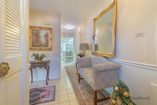 $243,000 | 3232 Chestnut Drive, Flossmoor, IL 60422