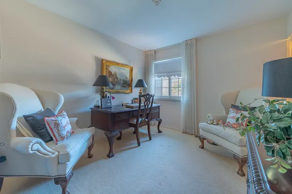 $243,000 | 3232 Chestnut Drive, Flossmoor, IL 60422