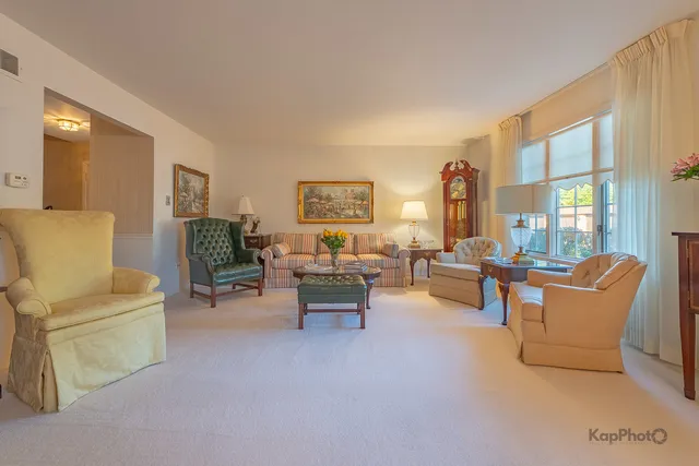 $243,000 | 3232 Chestnut Drive, Flossmoor, IL 60422