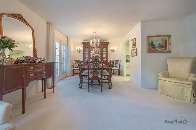 $243,000 | 3232 Chestnut Drive, Flossmoor, IL 60422