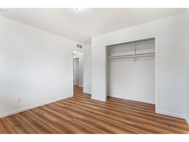 $425,000 | 930 Southeast 212th Avenue, Gresham, OR 97030