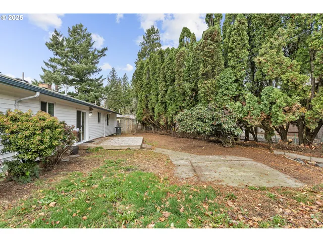 $425,000 | 930 Southeast 212th Avenue, Gresham, OR 97030