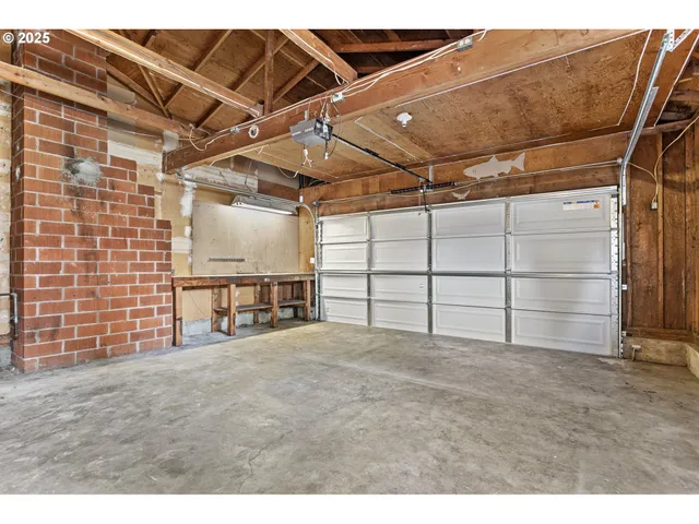 $425,000 | 930 Southeast 212th Avenue, Gresham, OR 97030