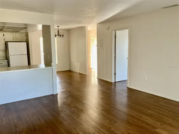 $1,275 | 5008 Manatee Avenue West, Unit 1, Bradenton, FL 34209