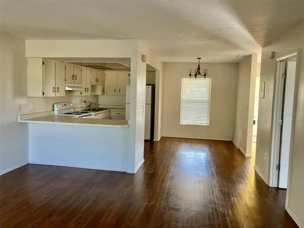 $1,275 | 5008 Manatee Avenue West, Unit 1, Bradenton, FL 34209