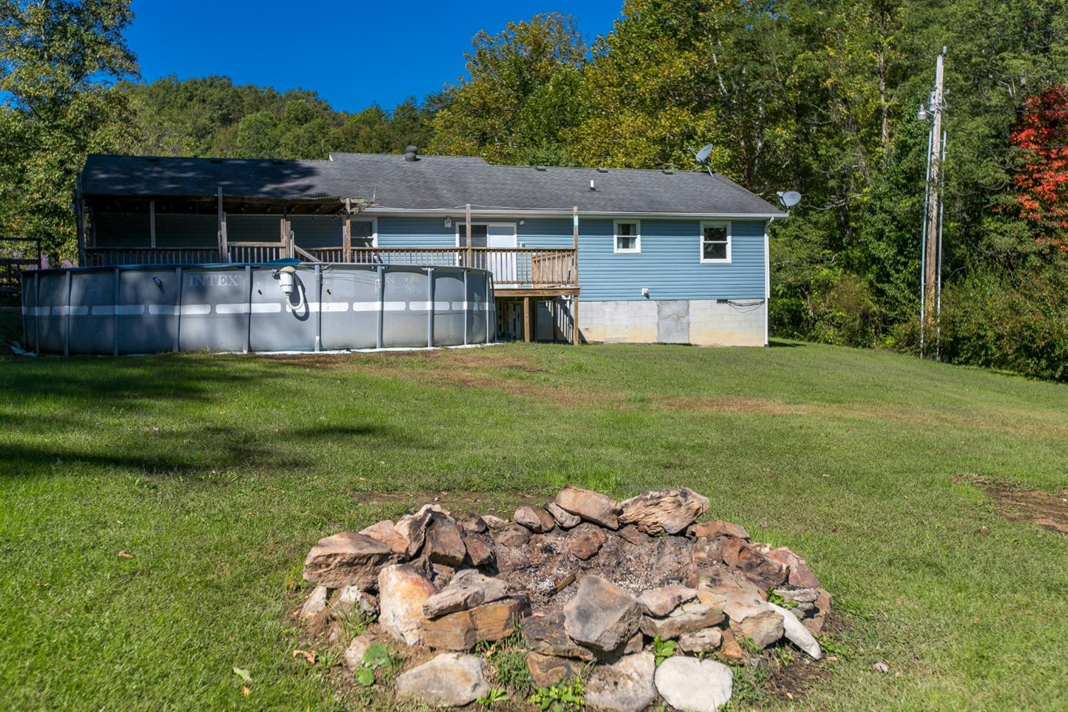 821 Pecks Creek Road Stanton, KY 40380 - Photo 6 of 49 Photo 6