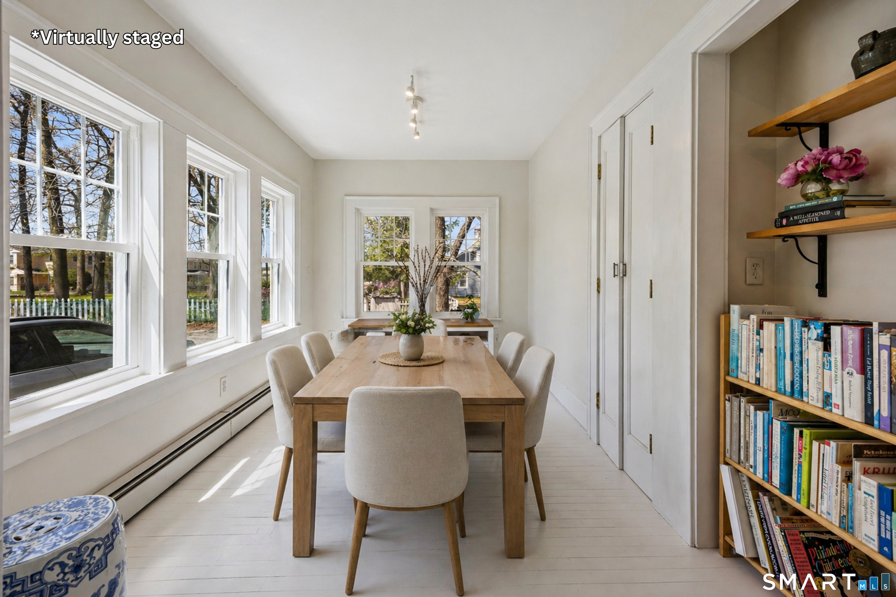 34 Clintonville Road North Haven, CT 06473 - Photo 12 of 40 1st Floor Eat-In Dining (Virtually Staged)