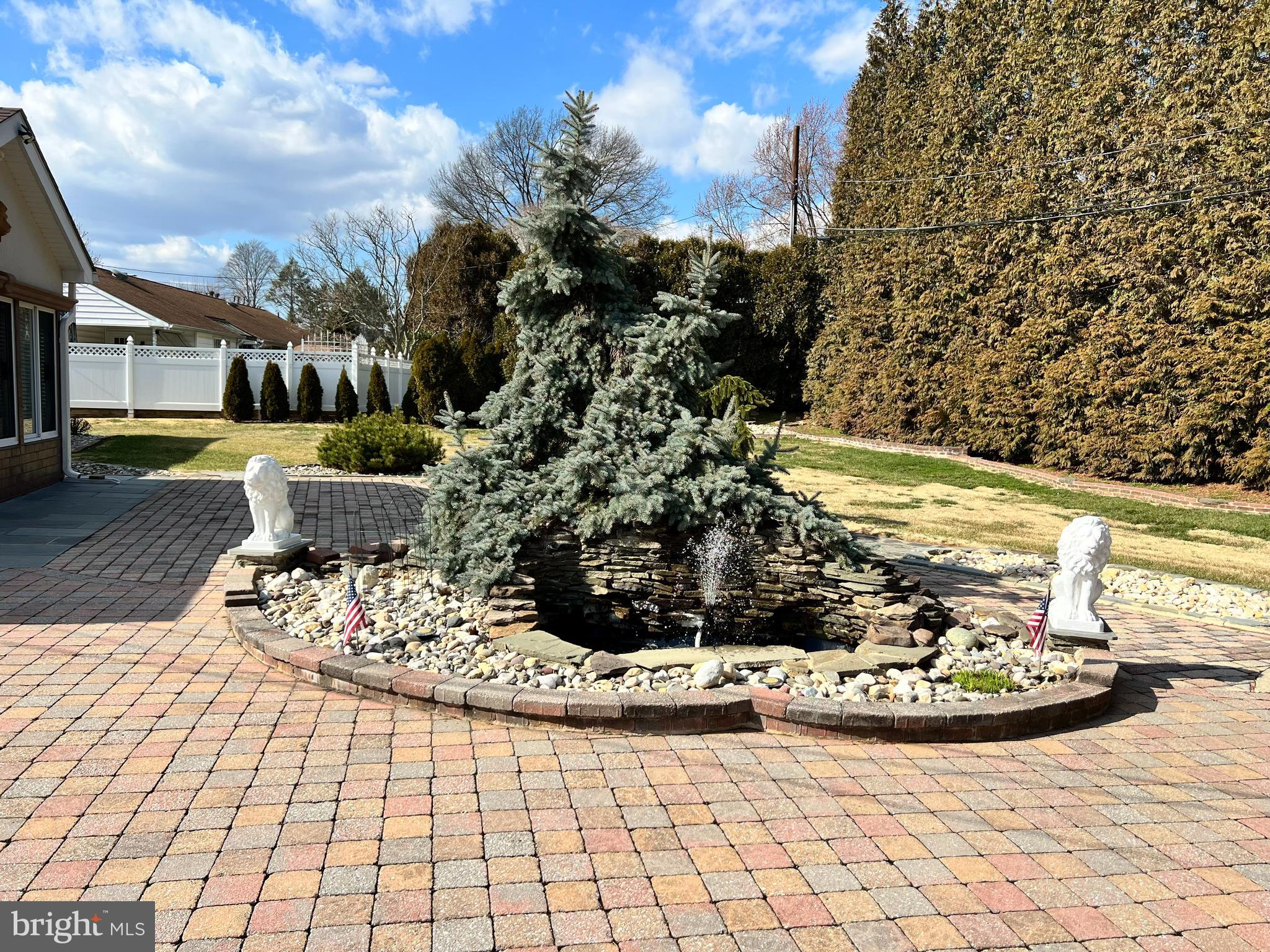 485 Leonard Road Huntingdon Valley, PA 19006 - Photo 26 of 28 Backyard Fountain & Waterfall