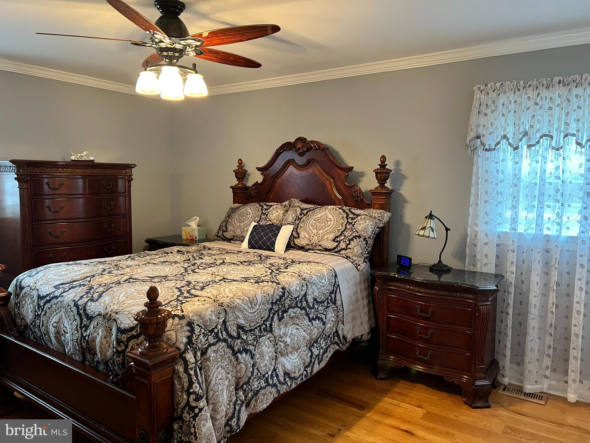 485 Leonard Road Huntingdon Valley, PA 19006 - Photo 7 of 28 Primary Bedroom