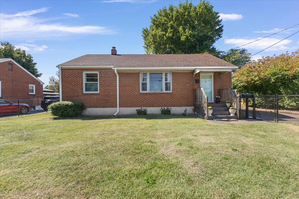 4908 Rutgers Street Northwest Roanoke, VA 24012 - Photo 1 of 29 01-4908 Rutgers St NW-1