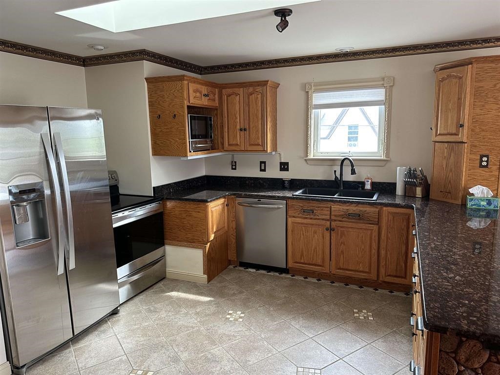 60 Mason Street Berlin, NH 03570 - Photo 3 of 27