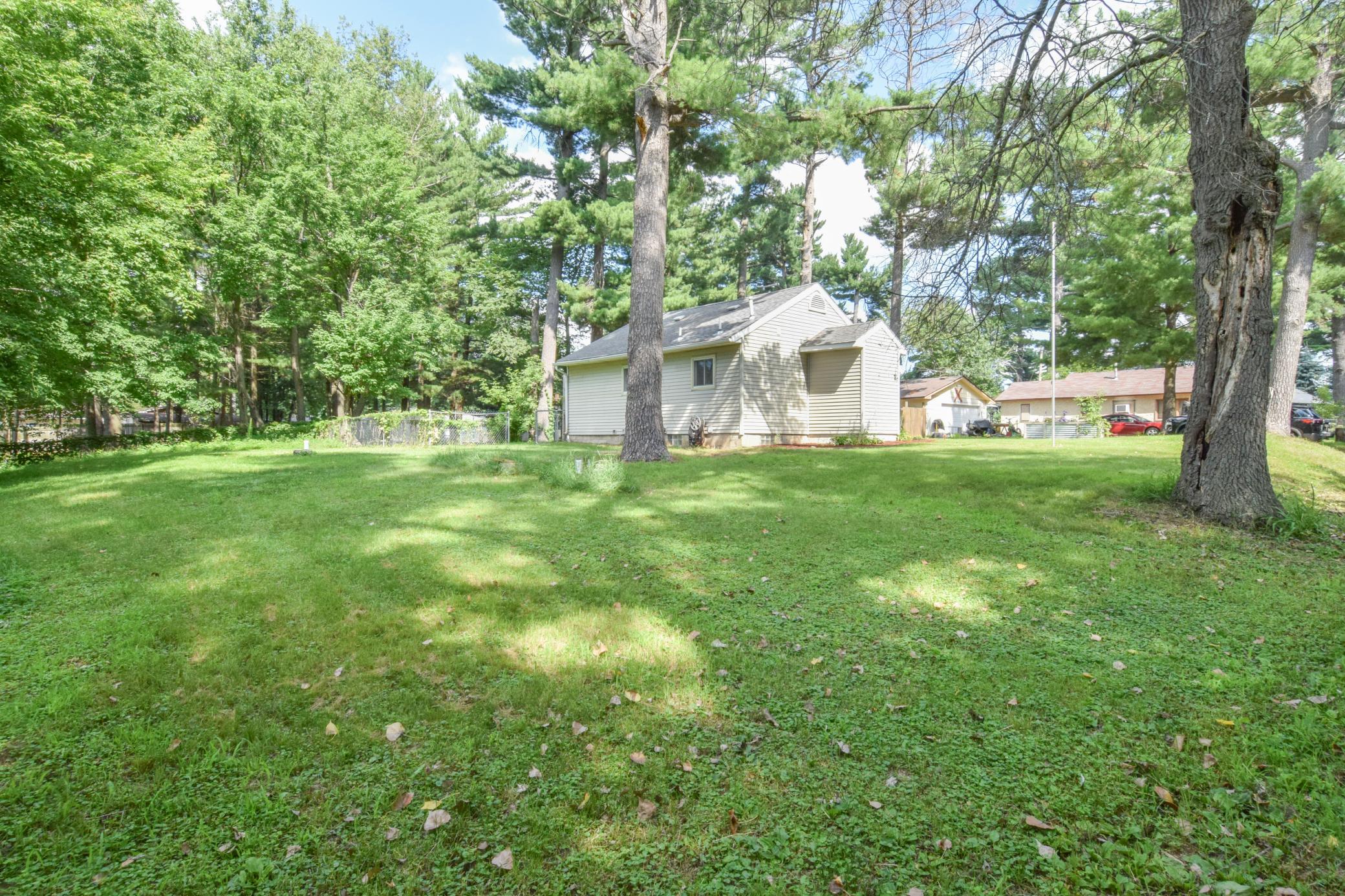 233 Hawthorne Road Wyoming, MN 55092 - Photo 3 of 28