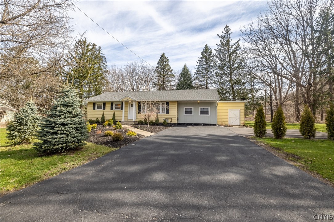 8583 Green Lakes Road Manlius, NY 13037 - Photo 2 of 32