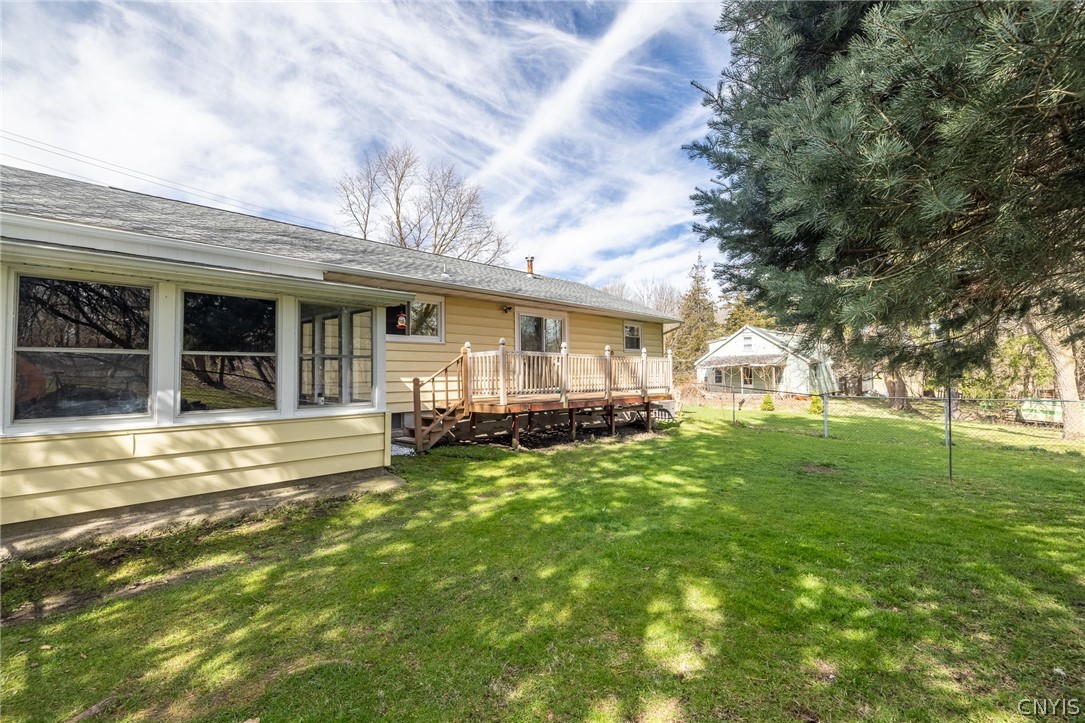 8583 Green Lakes Road Manlius, NY 13037 - Photo 27 of 32