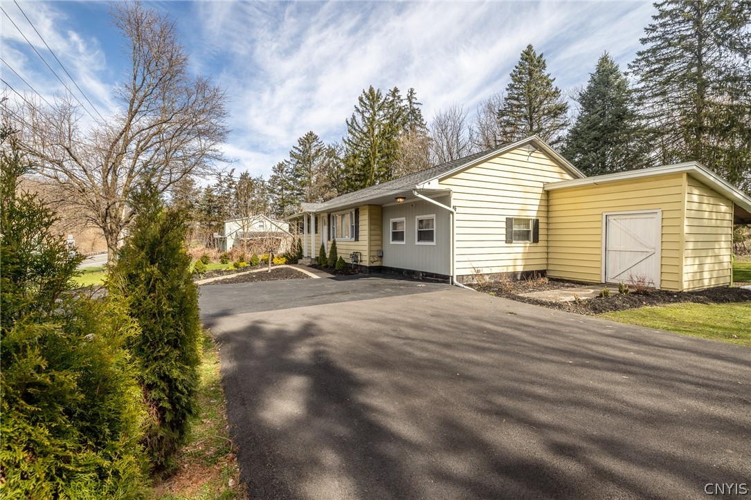 8583 Green Lakes Road Manlius, NY 13037 - Photo 31 of 32