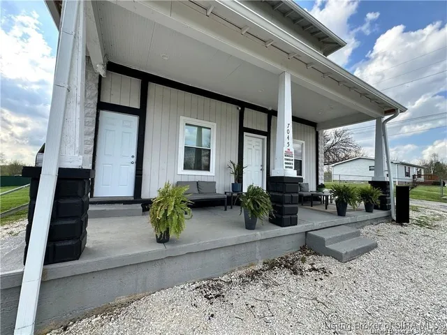 $569,900 | 7045 Corydon Junction Road Northeast, New Salisbury, IN 47161