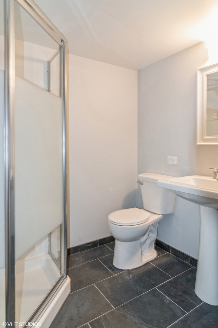 29 South Delaplaine Road Riverside, IL 60546 - Photo 17 of 40