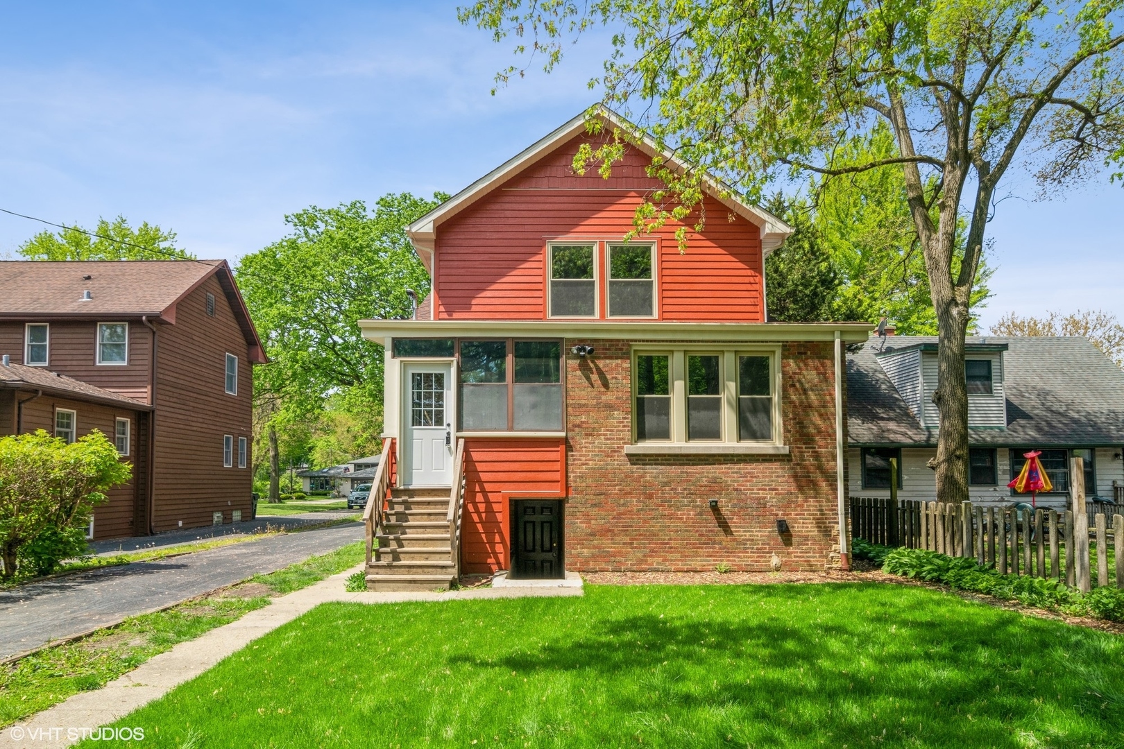 29 South Delaplaine Road Riverside, IL 60546 - Photo 26 of 40