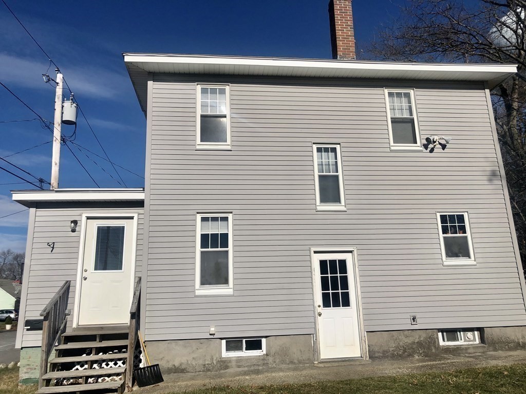 130 Van Greenby Road Lowell, MA 01851 - Photo 4 of 37 Gallery Image 4