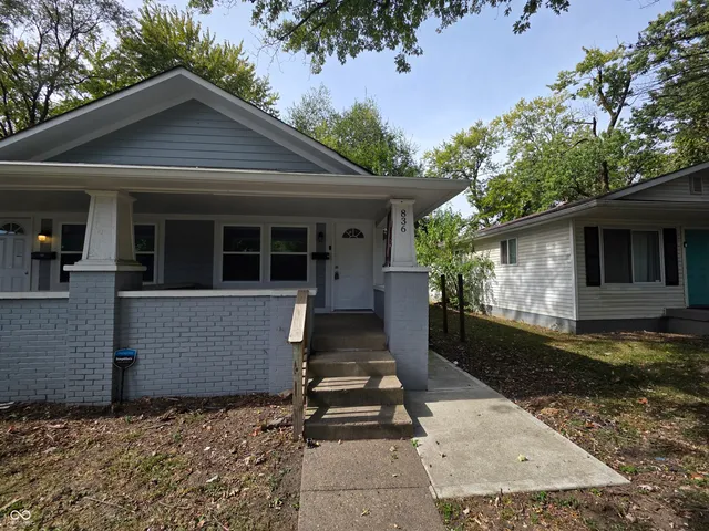 $1,025 | 836 Lasalle Street, Indianapolis, IN 46201