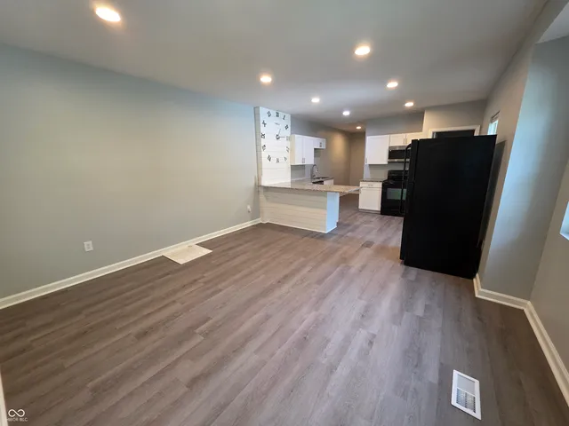 $1,025 | 836 Lasalle Street, Indianapolis, IN 46201