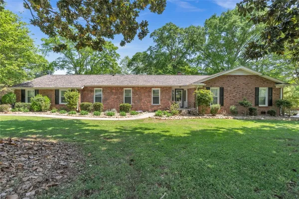 $895,000 | 400 Arcadia Drive, Anderson, SC 29621