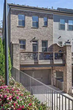 a view of house with outdoor space